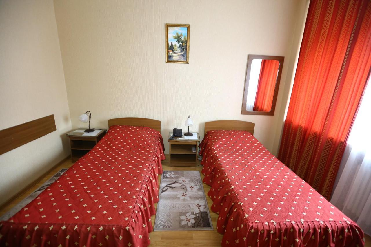 Hotel Moldova Bîrlad Kültér fotó